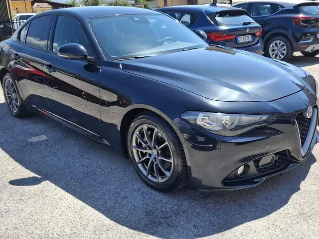 Alfa Romeo Giulia Giulia 2.2 t Business Sport 180cv