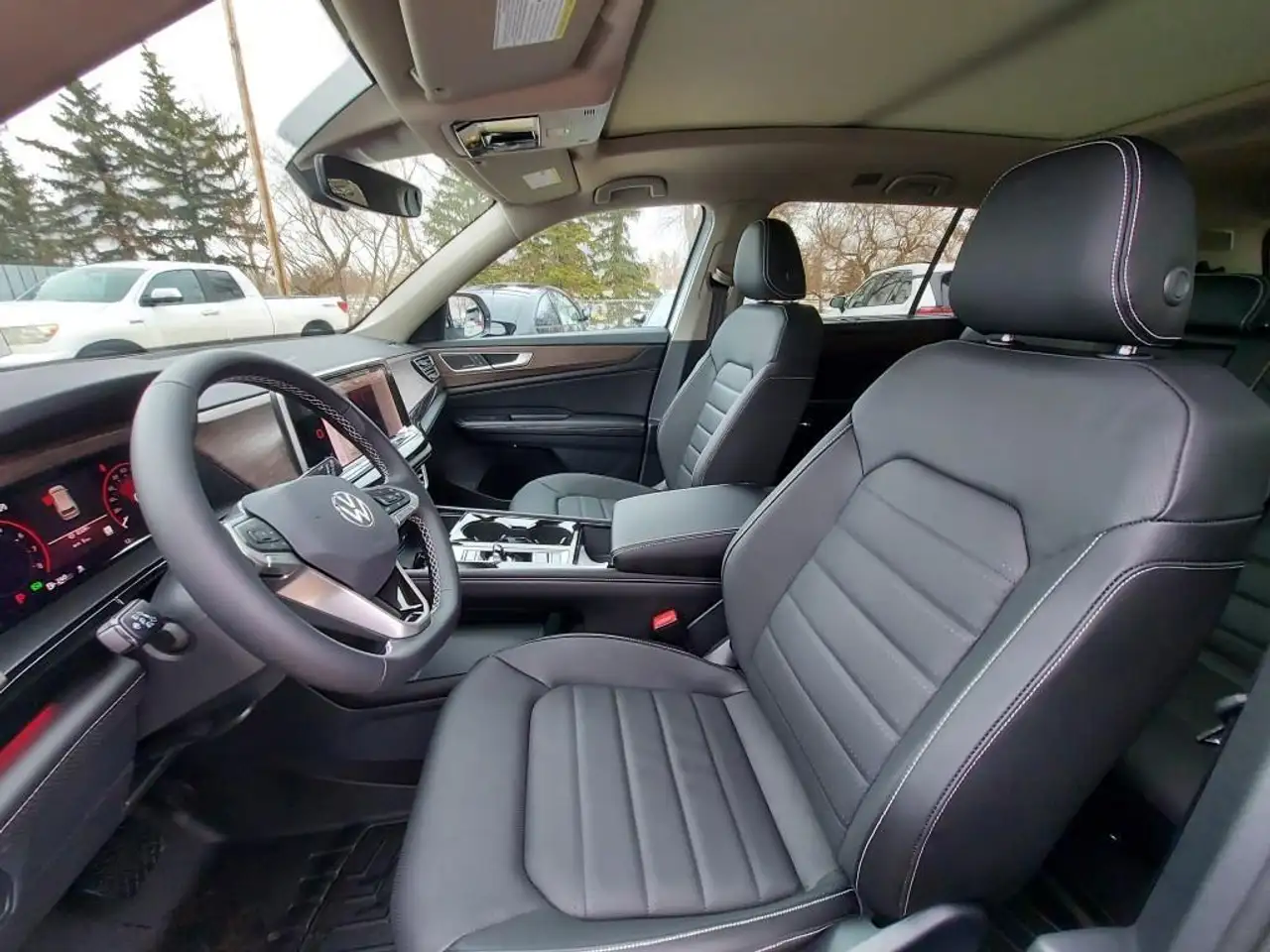 Volkswagen Atlas снимка Volkswagen Atlas