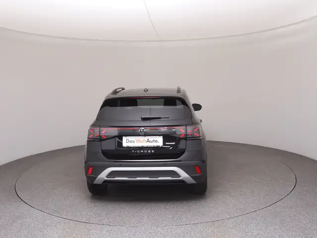 Volkswagen T-Cross view 6