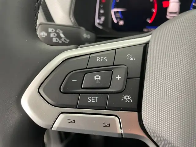 Volkswagen T-Cross view 14