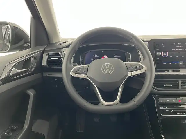 Volkswagen T-Cross view 12