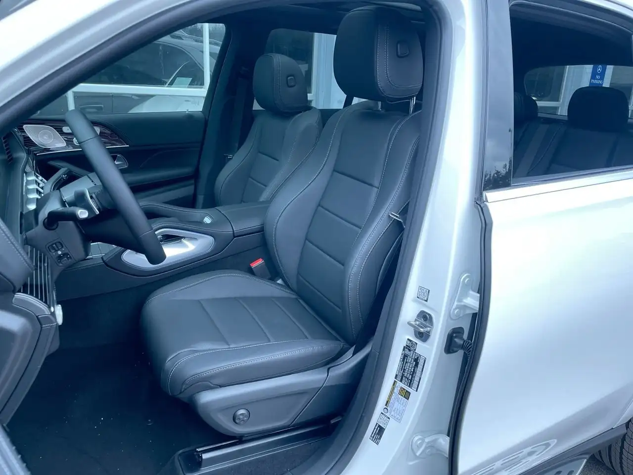 Mercedes-Benz GLE снимка Mercedes-Benz GLE
