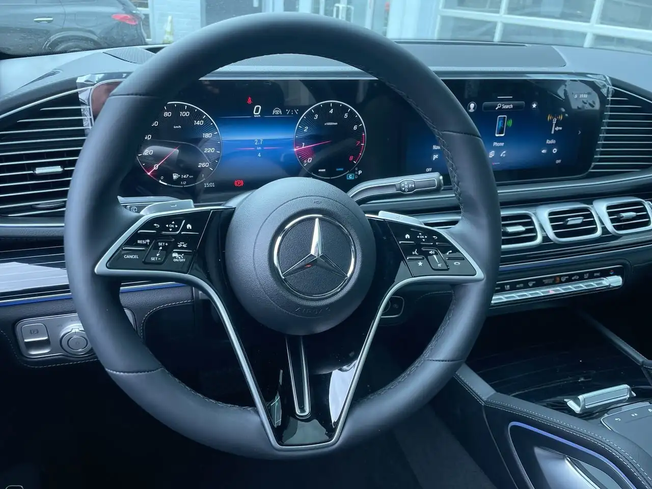 Mercedes-Benz GLE снимка Mercedes-Benz GLE