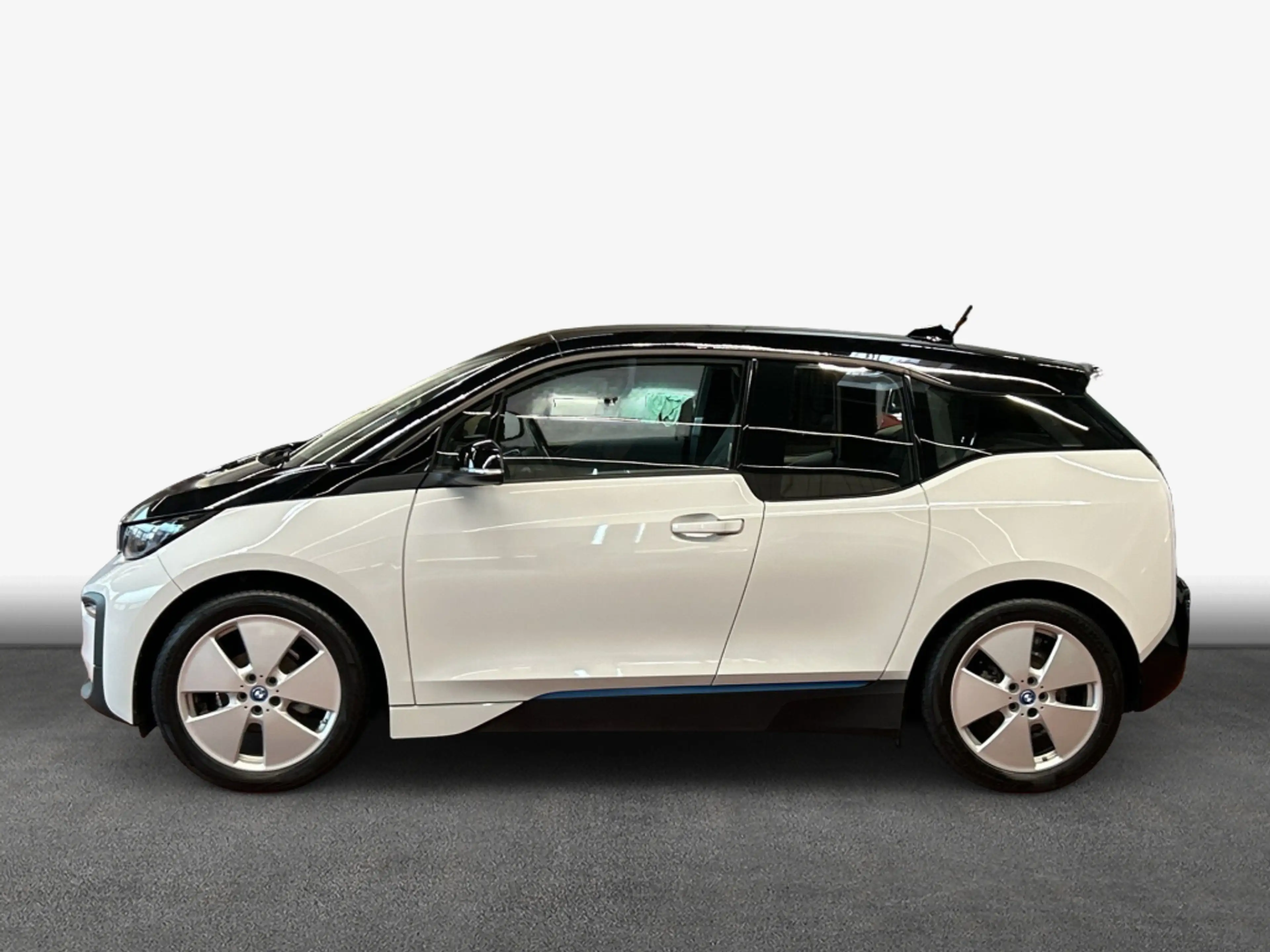 BMW i3 (120 Ah), SHZ — photo 5