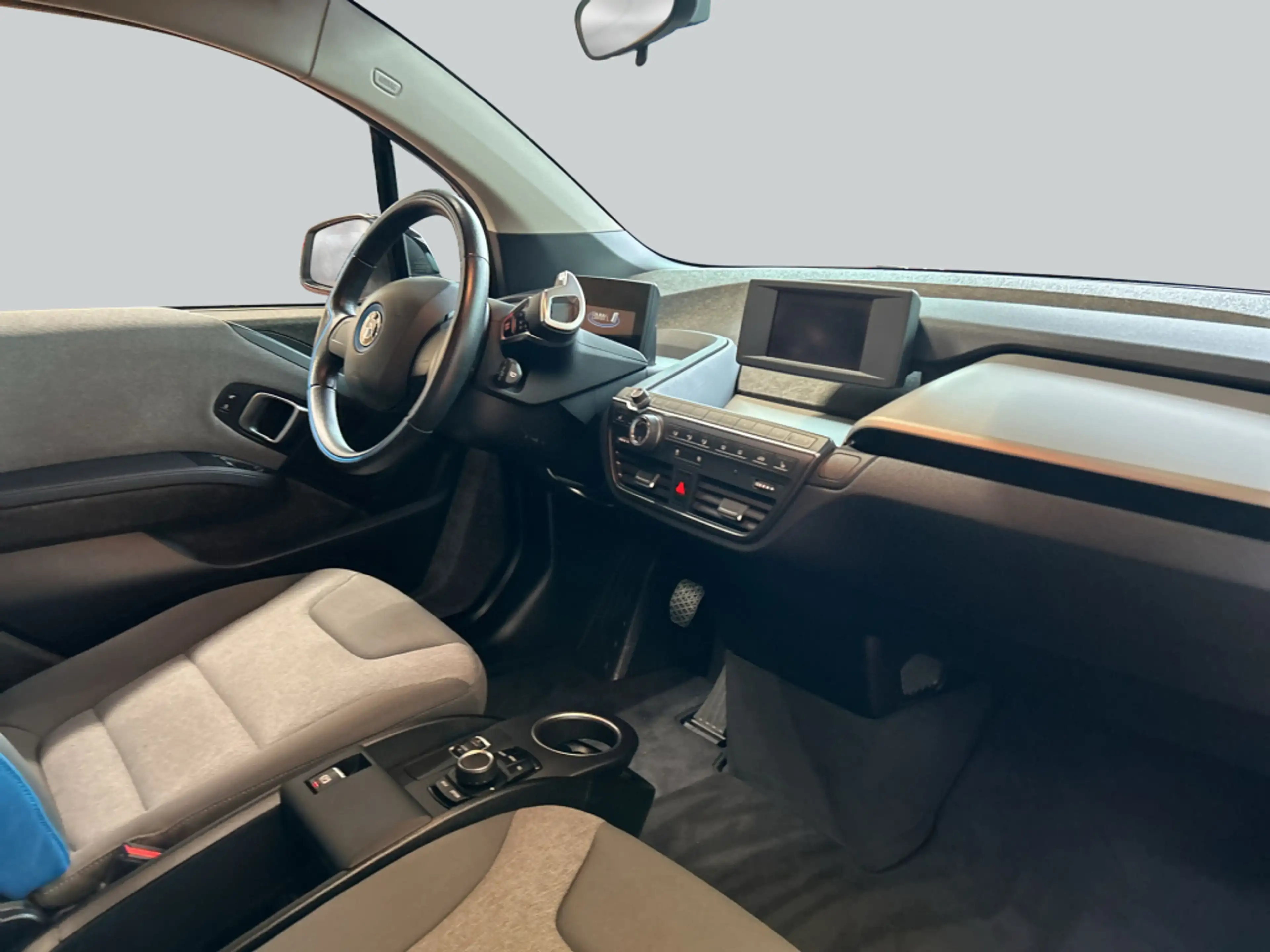 BMW i3 (120 Ah), SHZ — photo 16