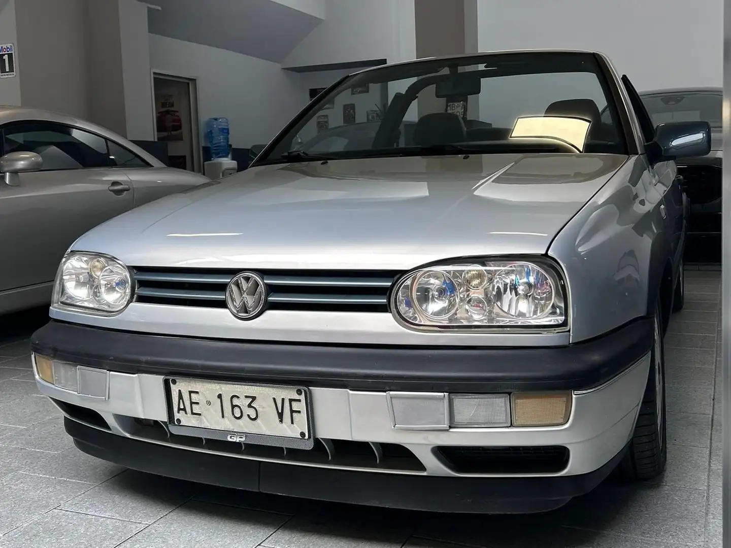 Volkswagen Golf Cabriolet Golf Cabrio 1.8 75cv Argent - 2