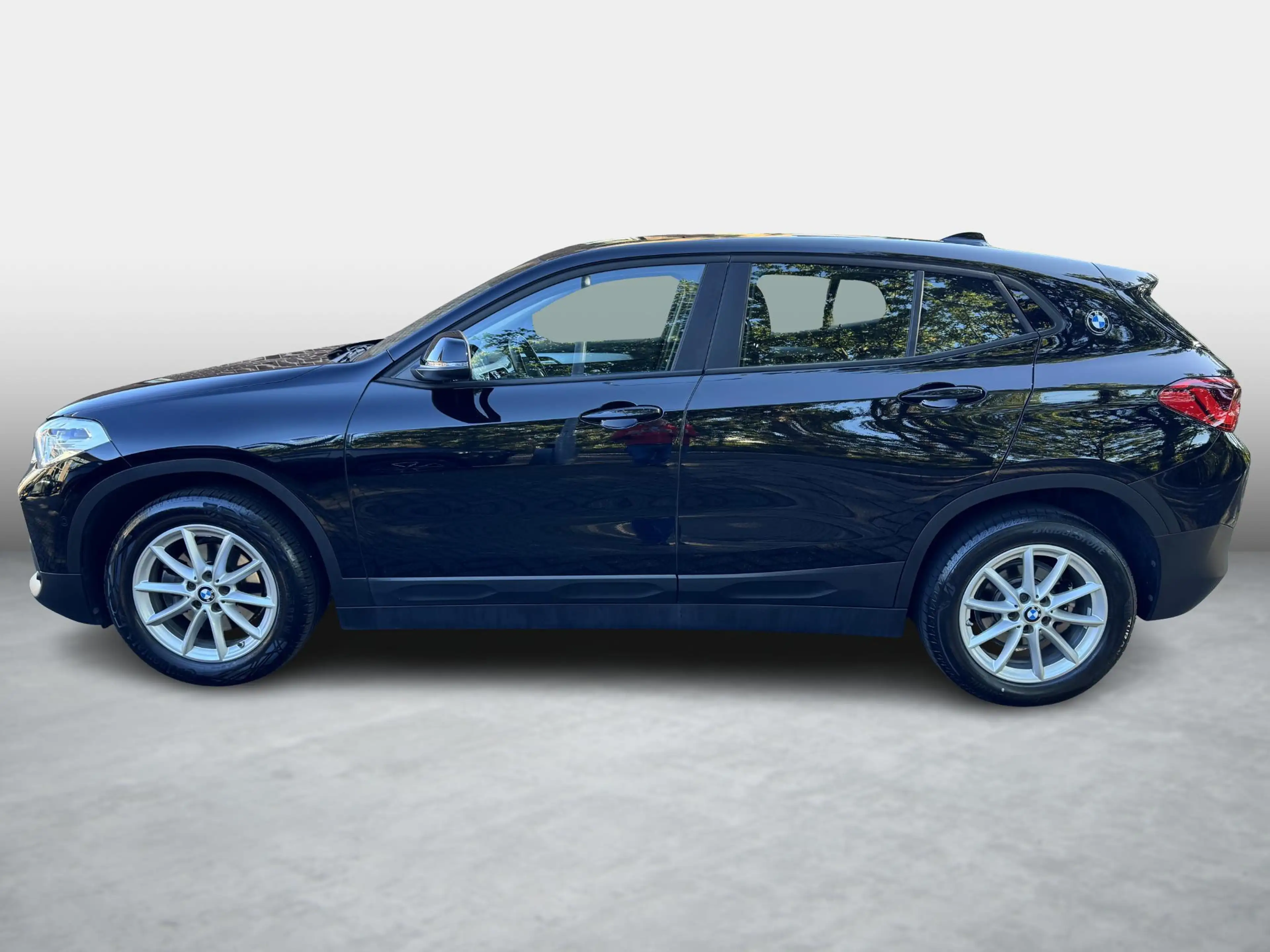 BMW X2 sDrive18i High Executive automaat, achteruitrijcam — photo 2