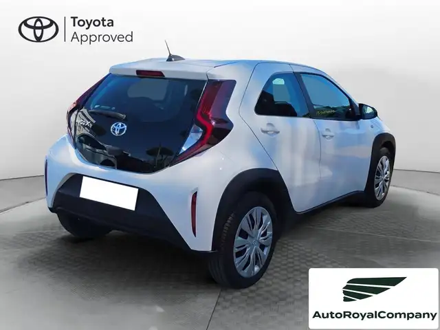 Toyota Aygo X view 11