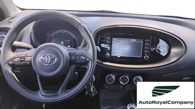Toyota Aygo X view 3