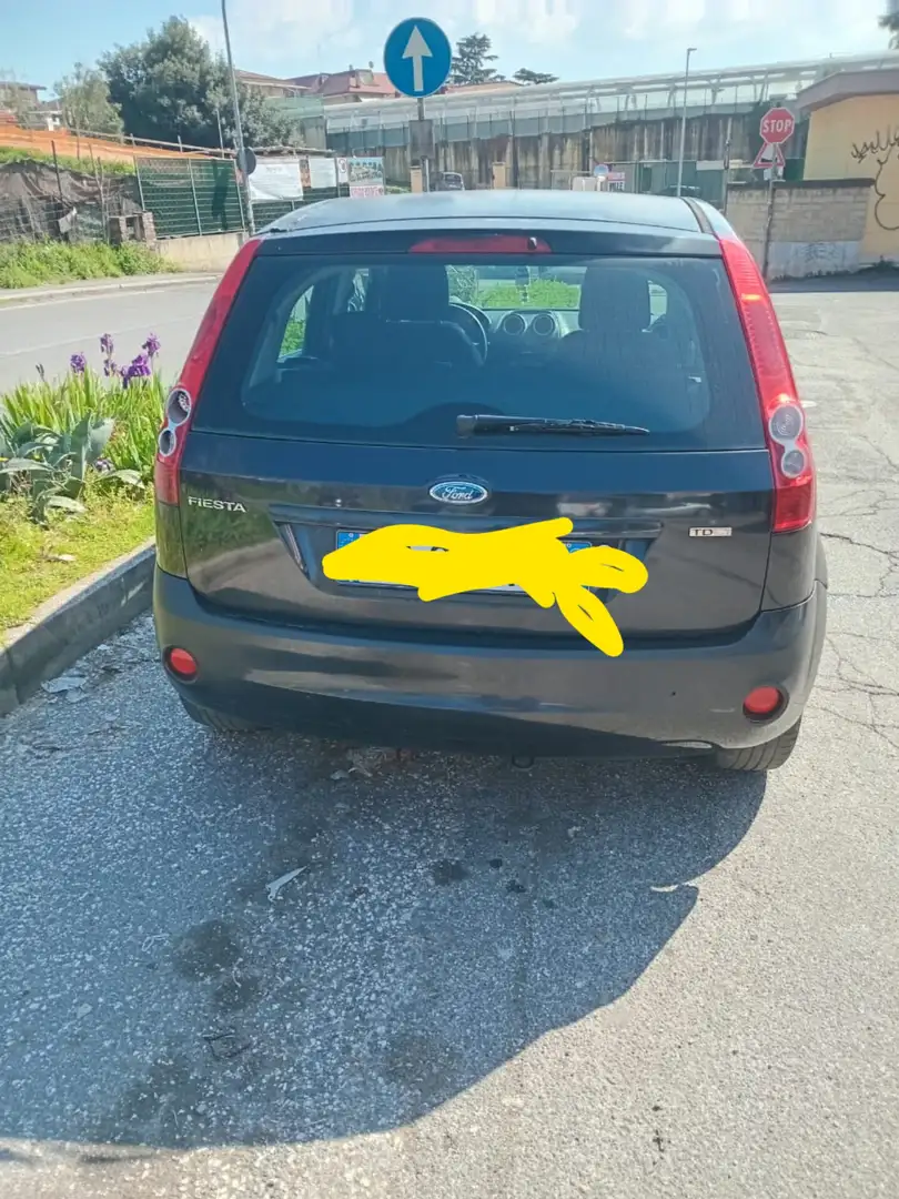 Ford Fiesta C - 2