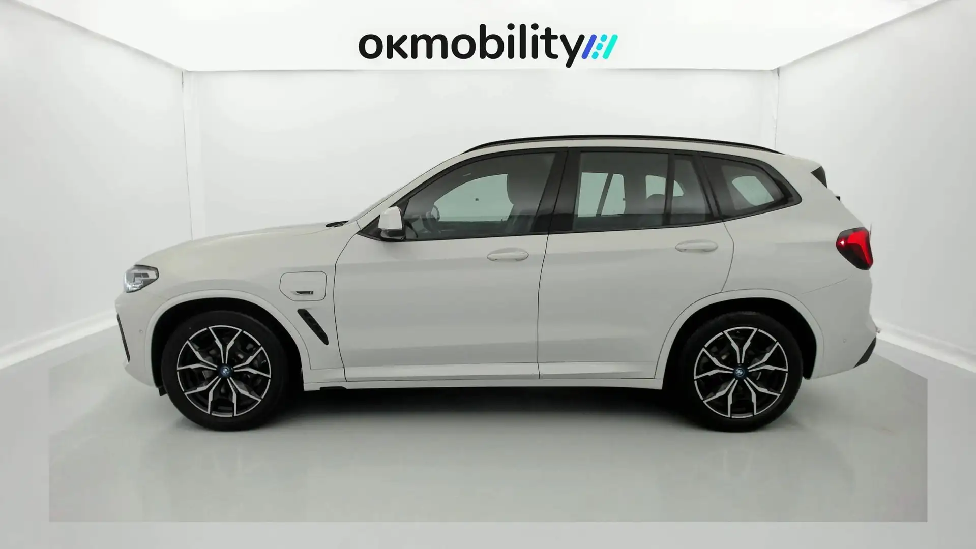 BMW X3 xDrive 30e xLine Blanc - 2