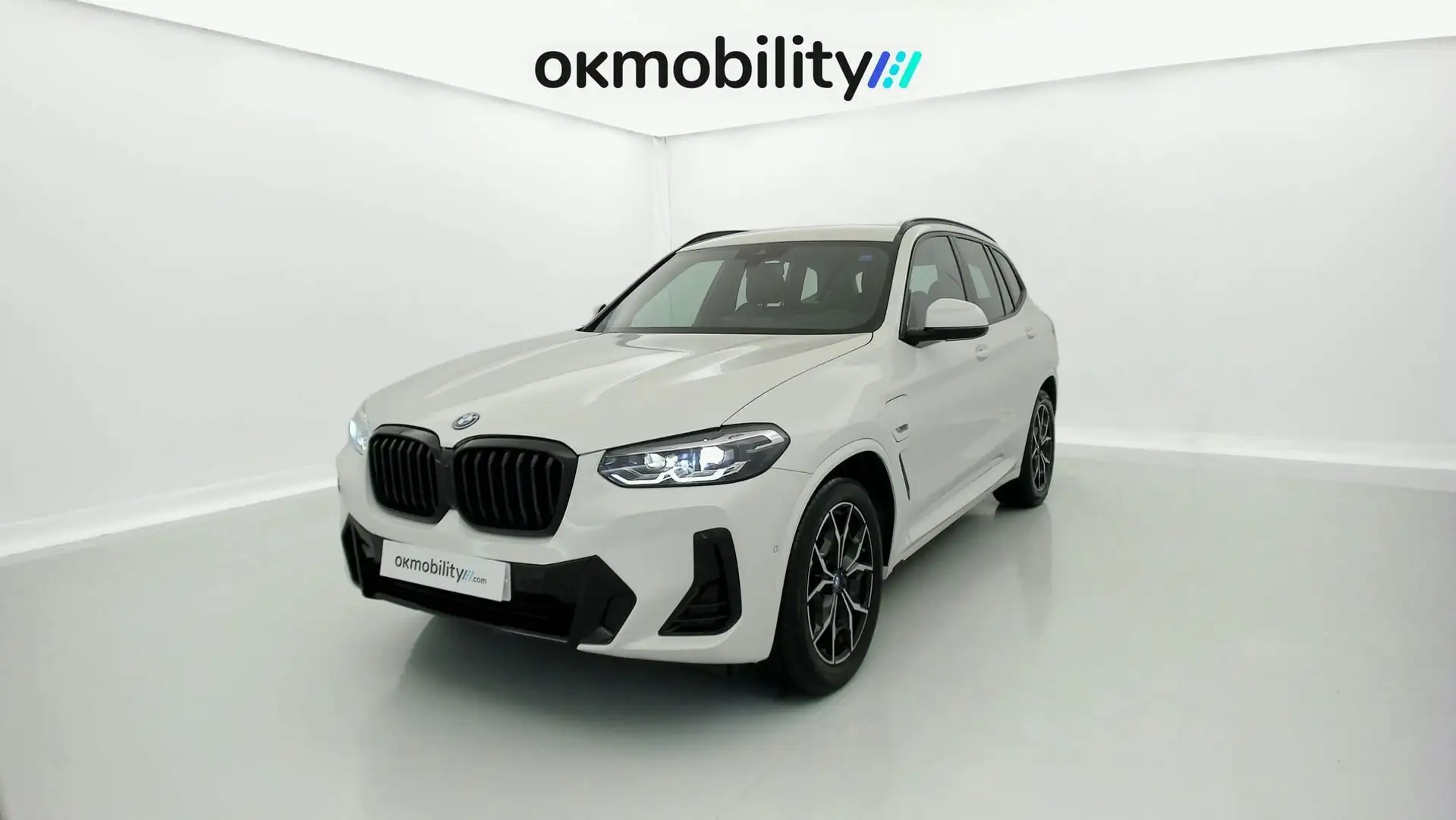 BMW X3 xDrive 30e xLine Blanc - 1