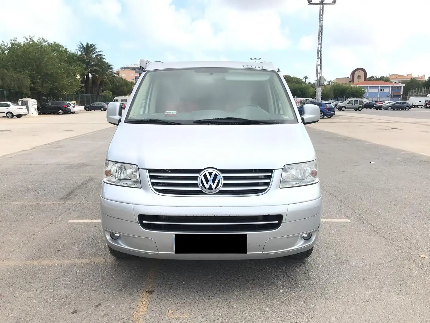 Volkswagen T5 California California 2.5TDI Comfor4Motion 174 Comfortline Plateado - 1
