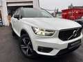 Volvo XC40 D4 AWD R Design 20'',AHK,Alcantara,Pano,ACC Weiß - thumbnail 4