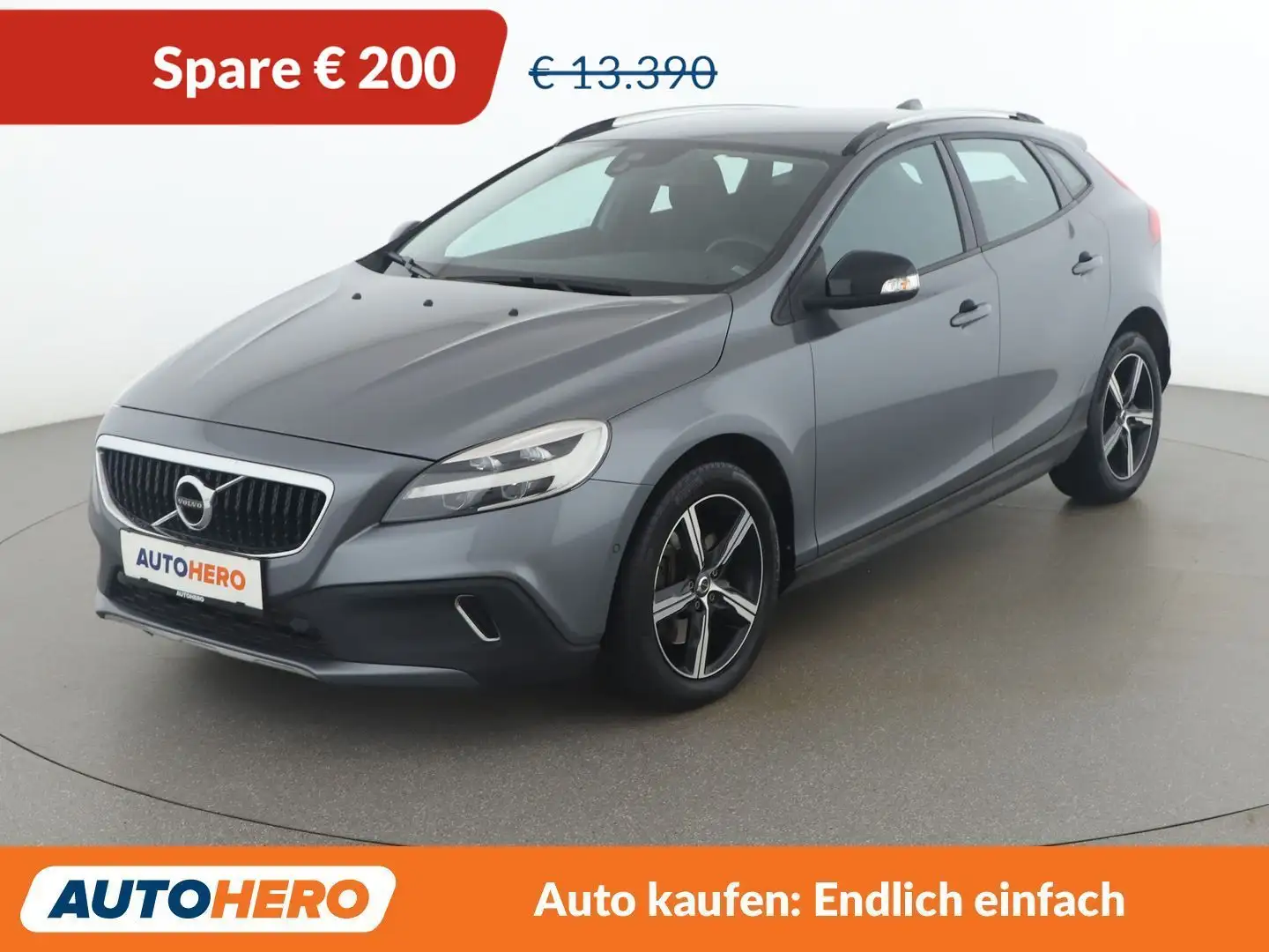 Volvo V40 Cross Country 2.0 D2 Kinetic Grau - 1