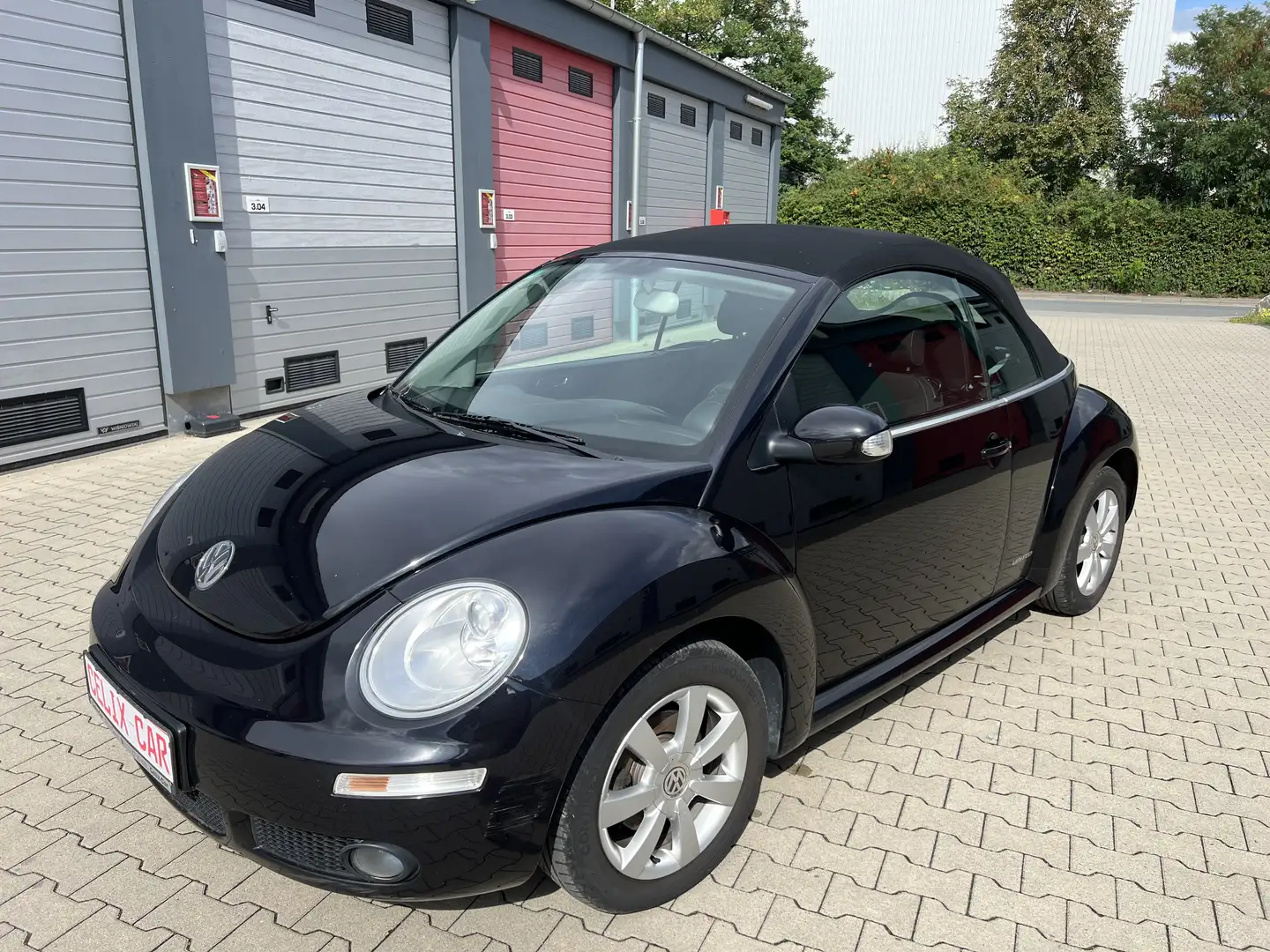 Volkswagen New Beetle 2.0 United/Elektrischer Verdeck/Klima/Service NEU Schwarz - 2