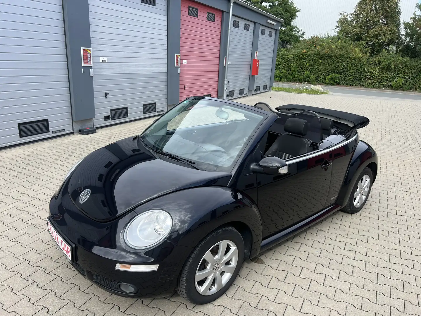 Volkswagen New Beetle 2.0 United/Elektrischer Verdeck/Klima/Service NEU Schwarz - 1