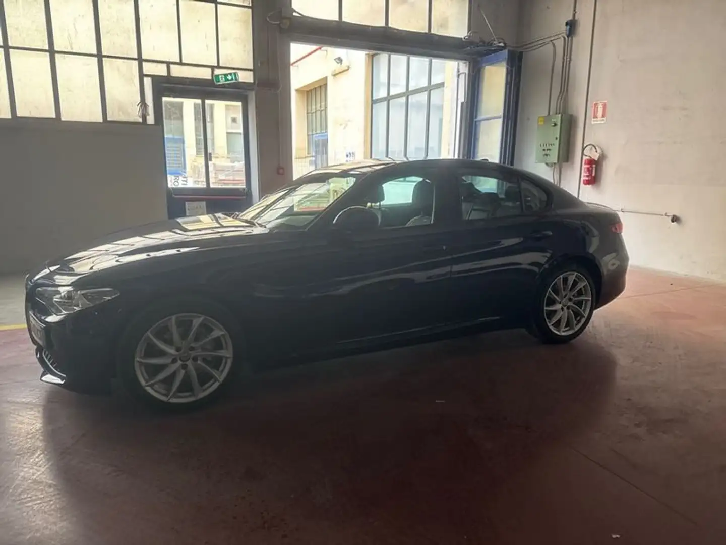 Alfa Romeo Giulia 2.0 Turbo AT8 200CV Super Blu/Azzurro - 2