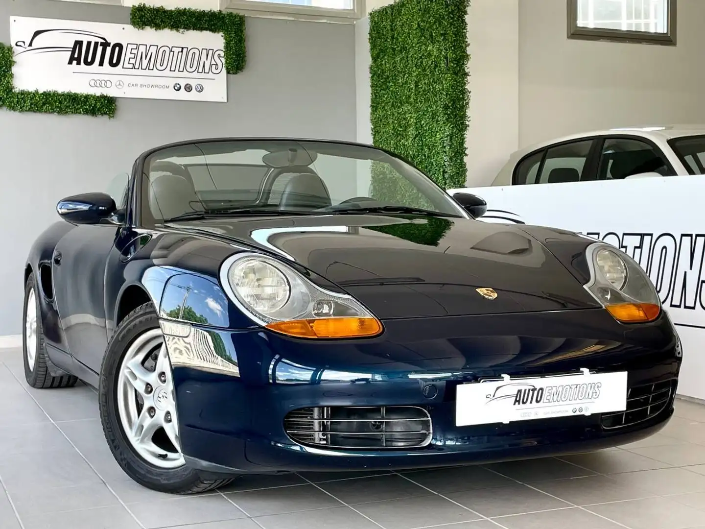 Porsche Boxster 986 Cabrio - ASI e Bookservice Porsche Modrá - 1
