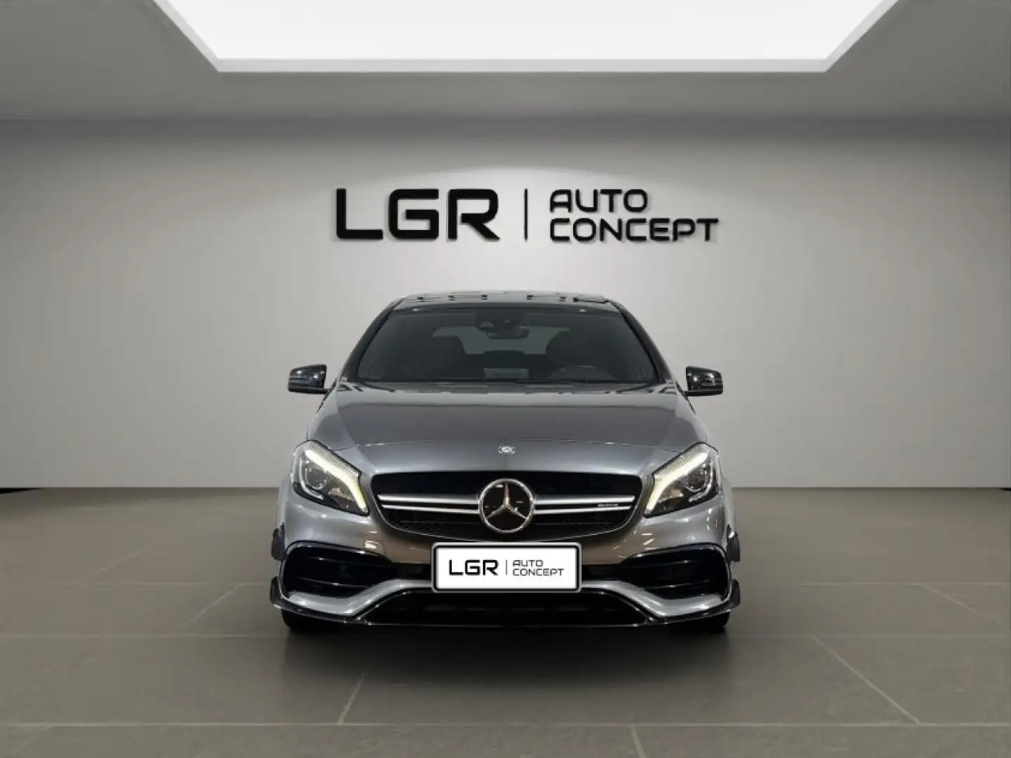 Mercedes-Benz A 45 AMG 45 AMG Speedshift DCT 4-Matic - GARANTIE 1 ANS - E Gris - 2