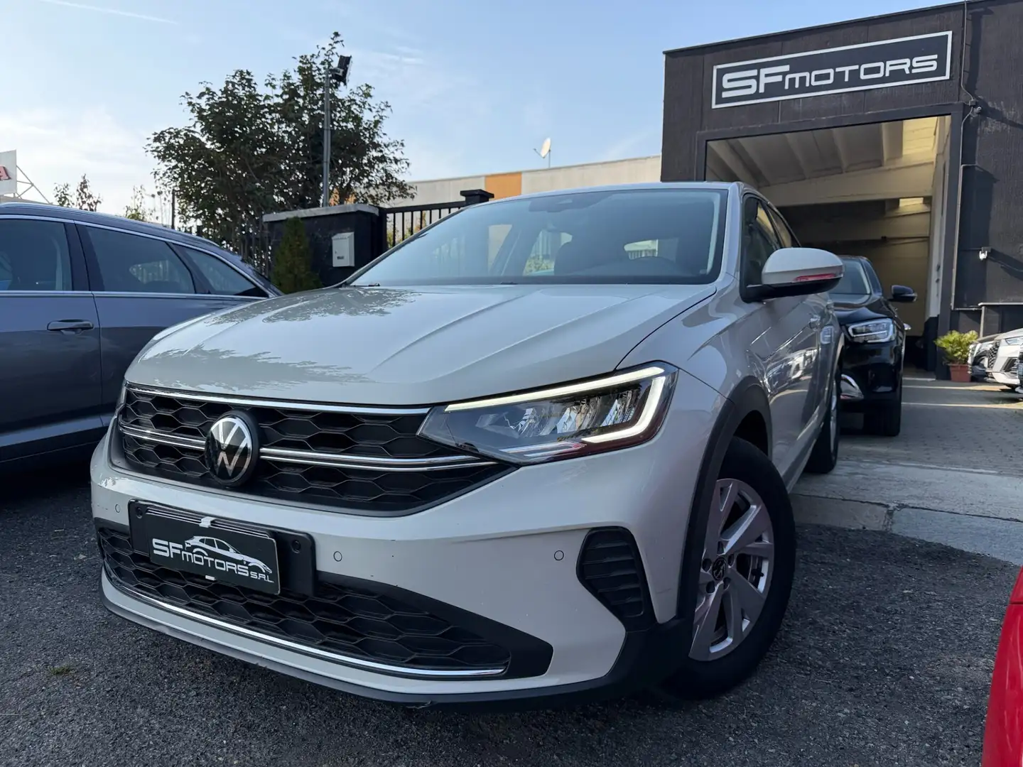 Volkswagen Taigo Taigo 1.0 TSI 95 CV Life Beige - 2