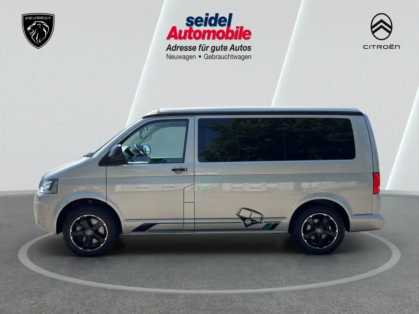 Volkswagen T5 California Beach 2.0 BiTDi 4 Motion Grau - 2