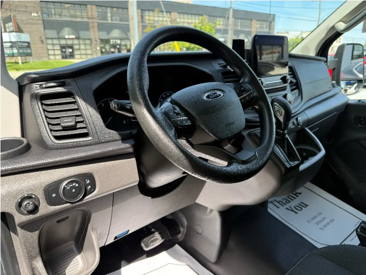 Ford Transit Cargo Van снимка Ford Transit Cargo Van