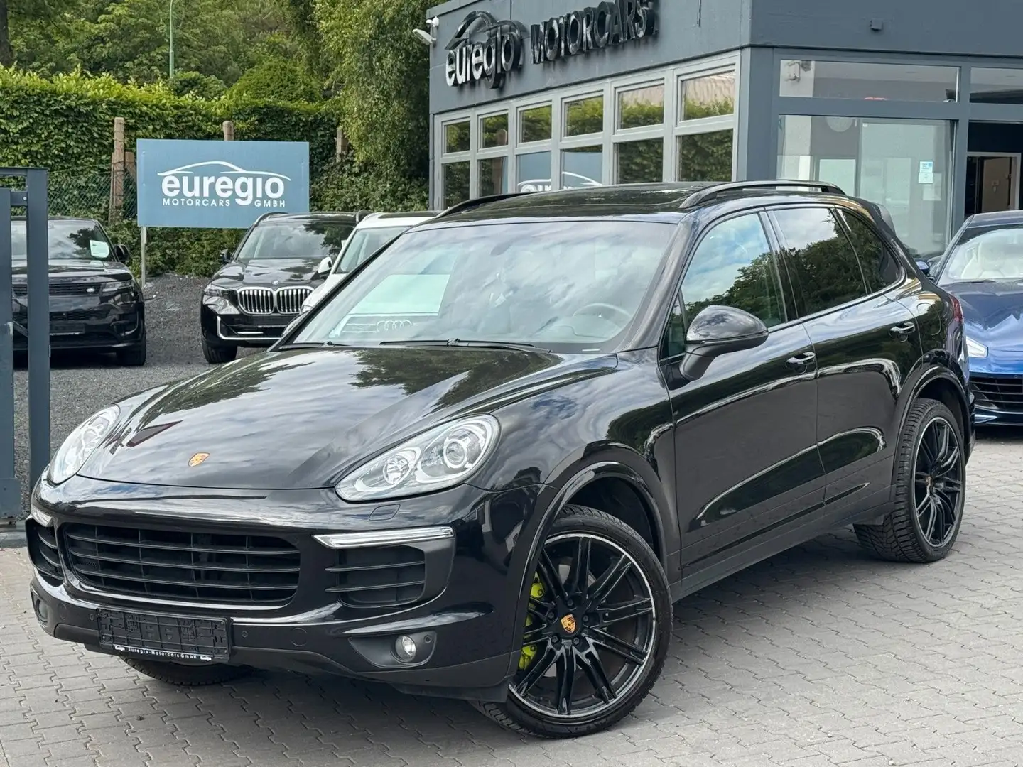 Porsche Cayenne S E-Hybrid Platinum Edition Aut. 1 Hand/ Noir - 2