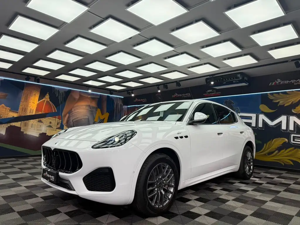 Maserati Grecale 2022 из Европы — купить под ключ