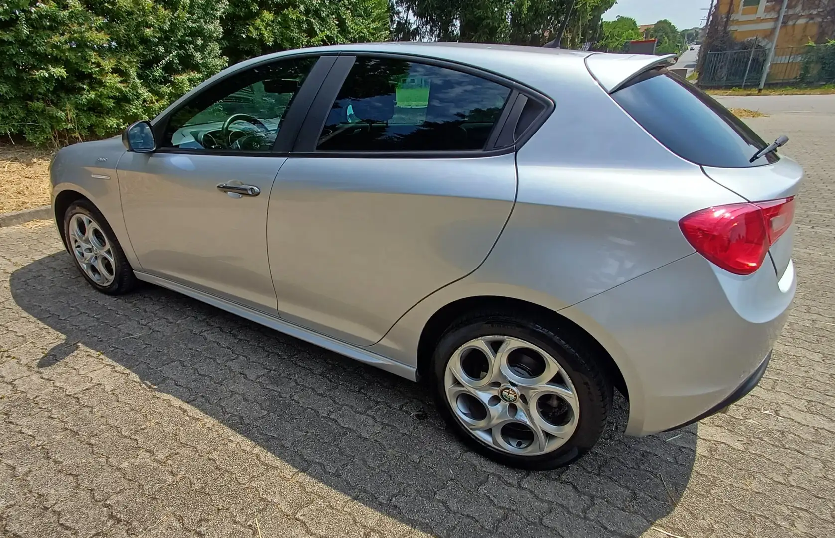 Alfa Romeo Giulietta 1.6 jtdm Sprint 120cv - 1
