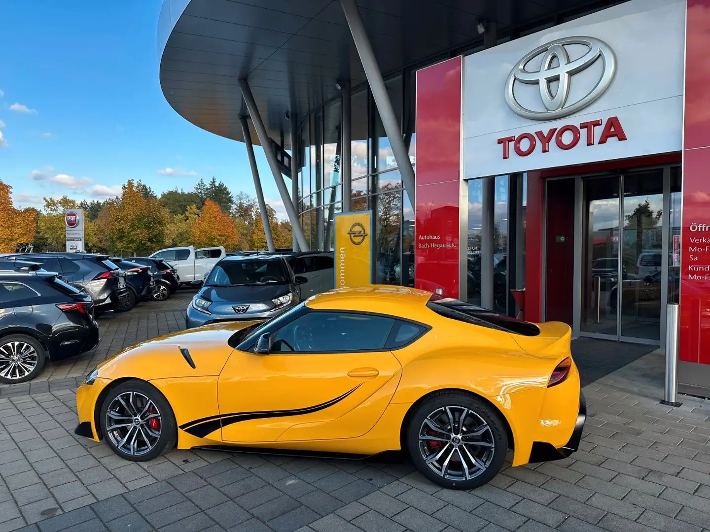 Toyota Supra GR 2.0 PREMIUM-PAKET,LEDER,AUTOMATIK,HUD Gelb - 2