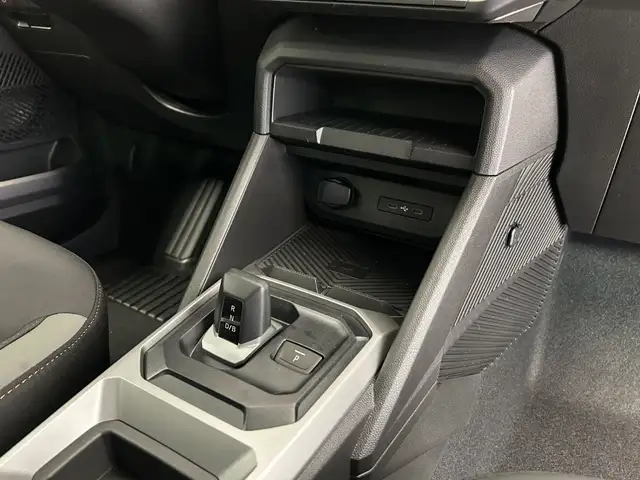 Dacia Duster view 22
