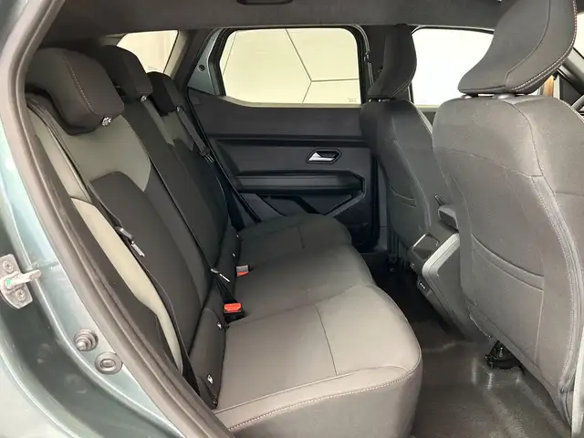 Dacia Duster view 18
