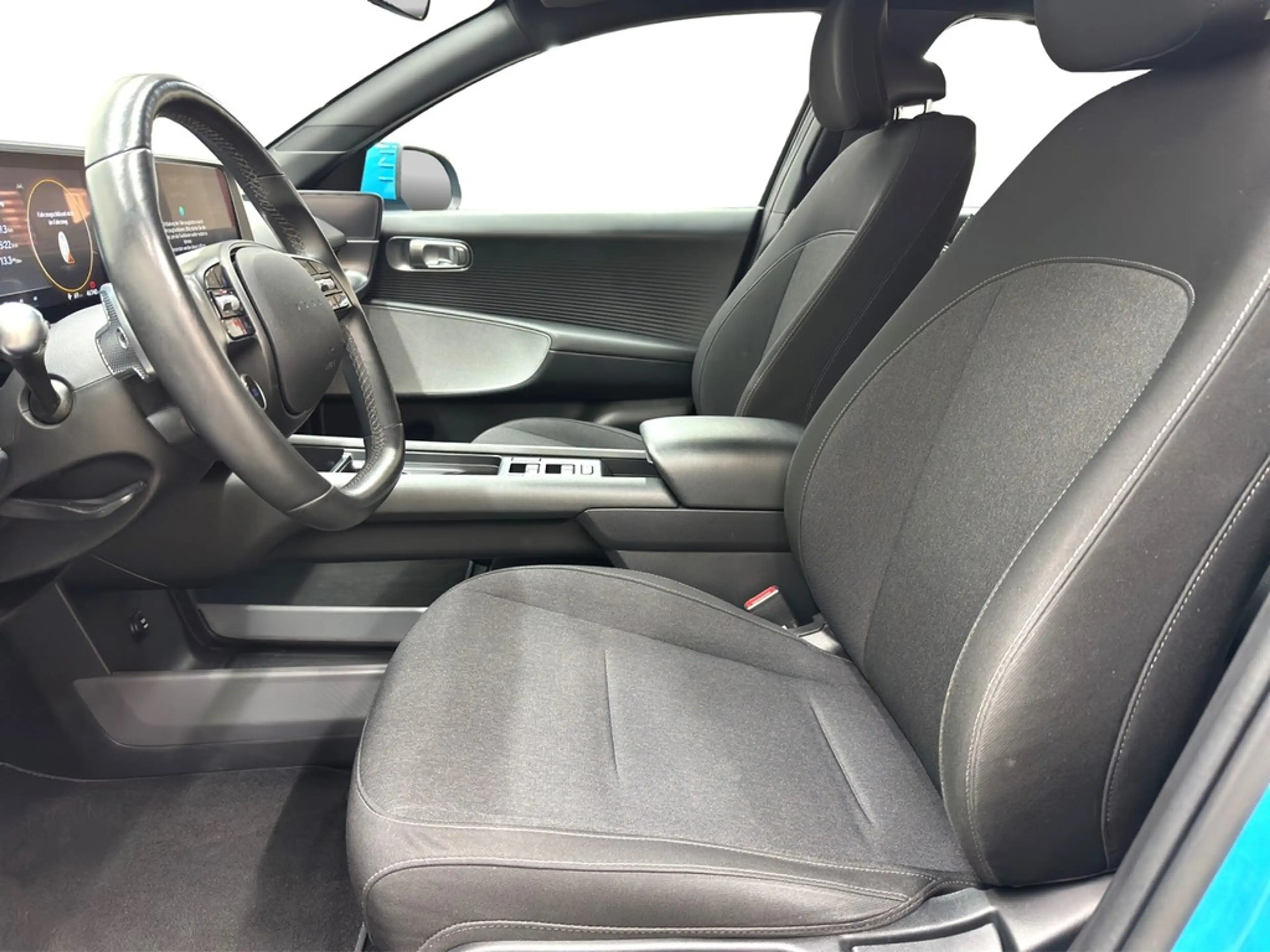 Hyundai IONIQ 6 53kWh LED*NAV*SHZ*ACC*PDC*KAMERA*EL.HECKKL*18" — photo 14