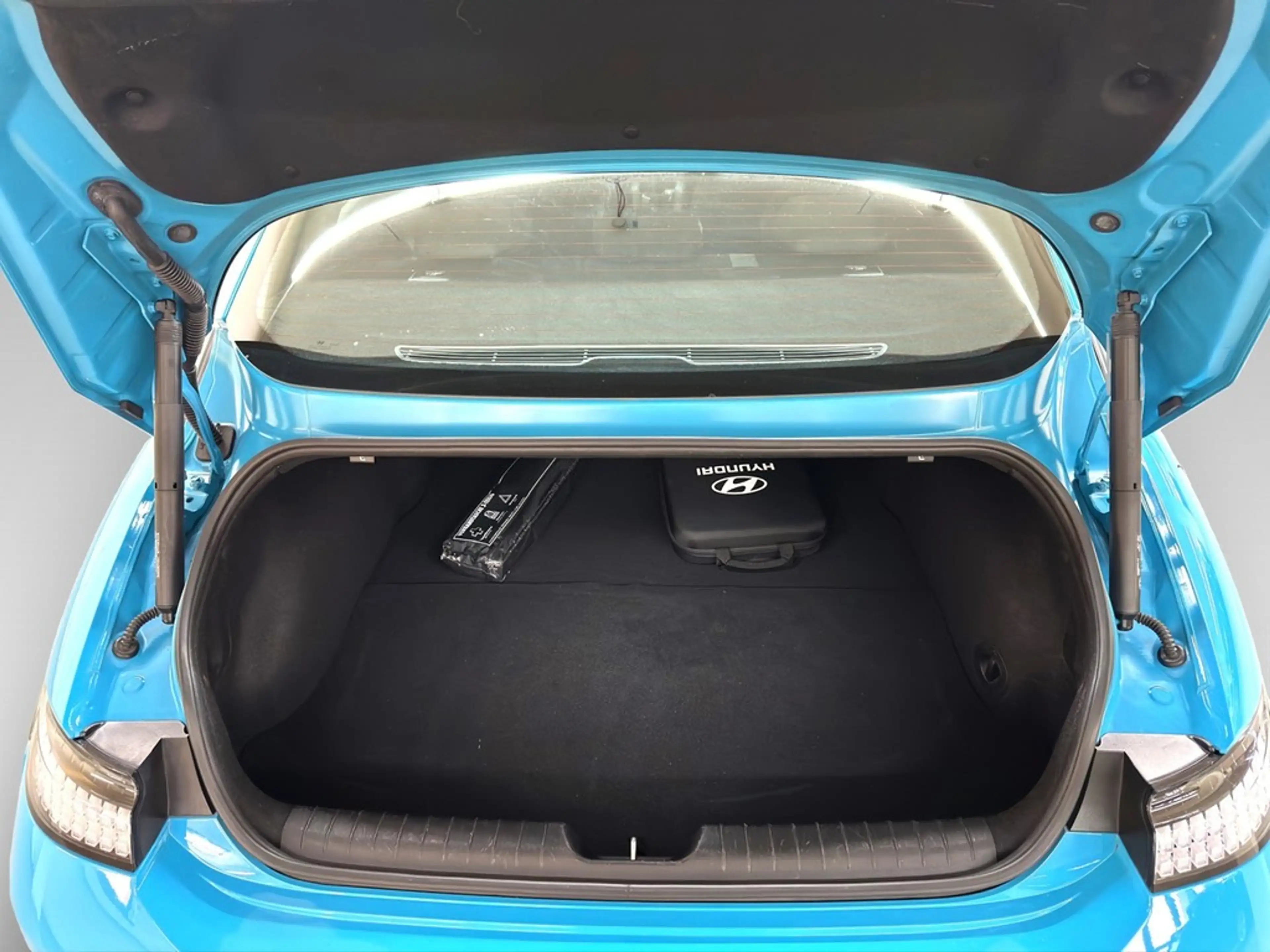 Hyundai IONIQ 6 53kWh LED*NAV*SHZ*ACC*PDC*KAMERA*EL.HECKKL*18" — photo 11