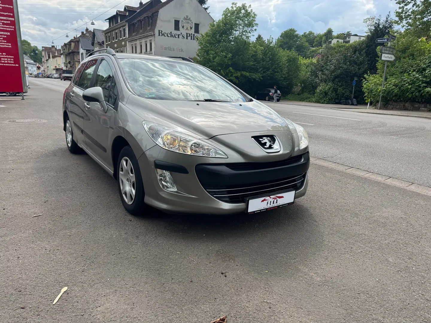 Peugeot 308 308 SW 120 VTi Tendance Schwarz - 1