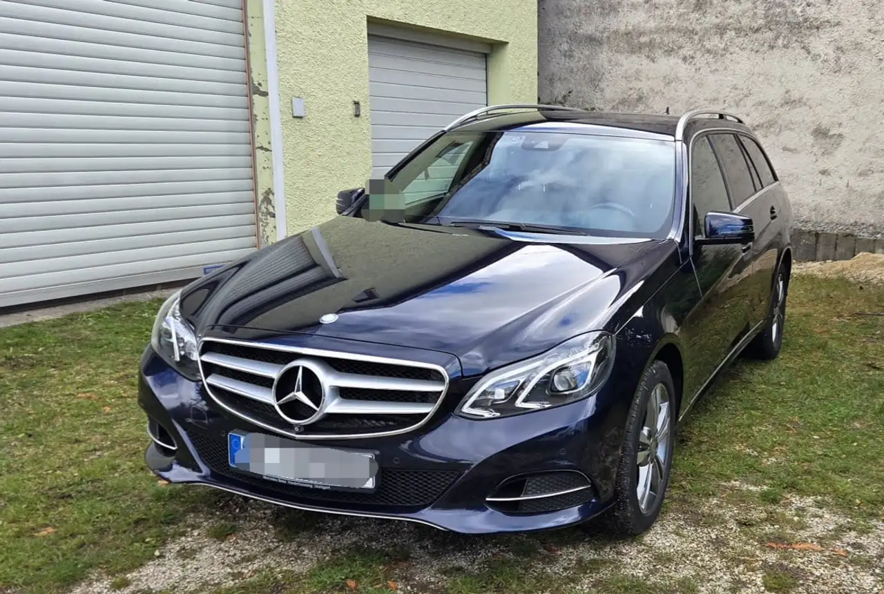Mercedes-Benz E 220