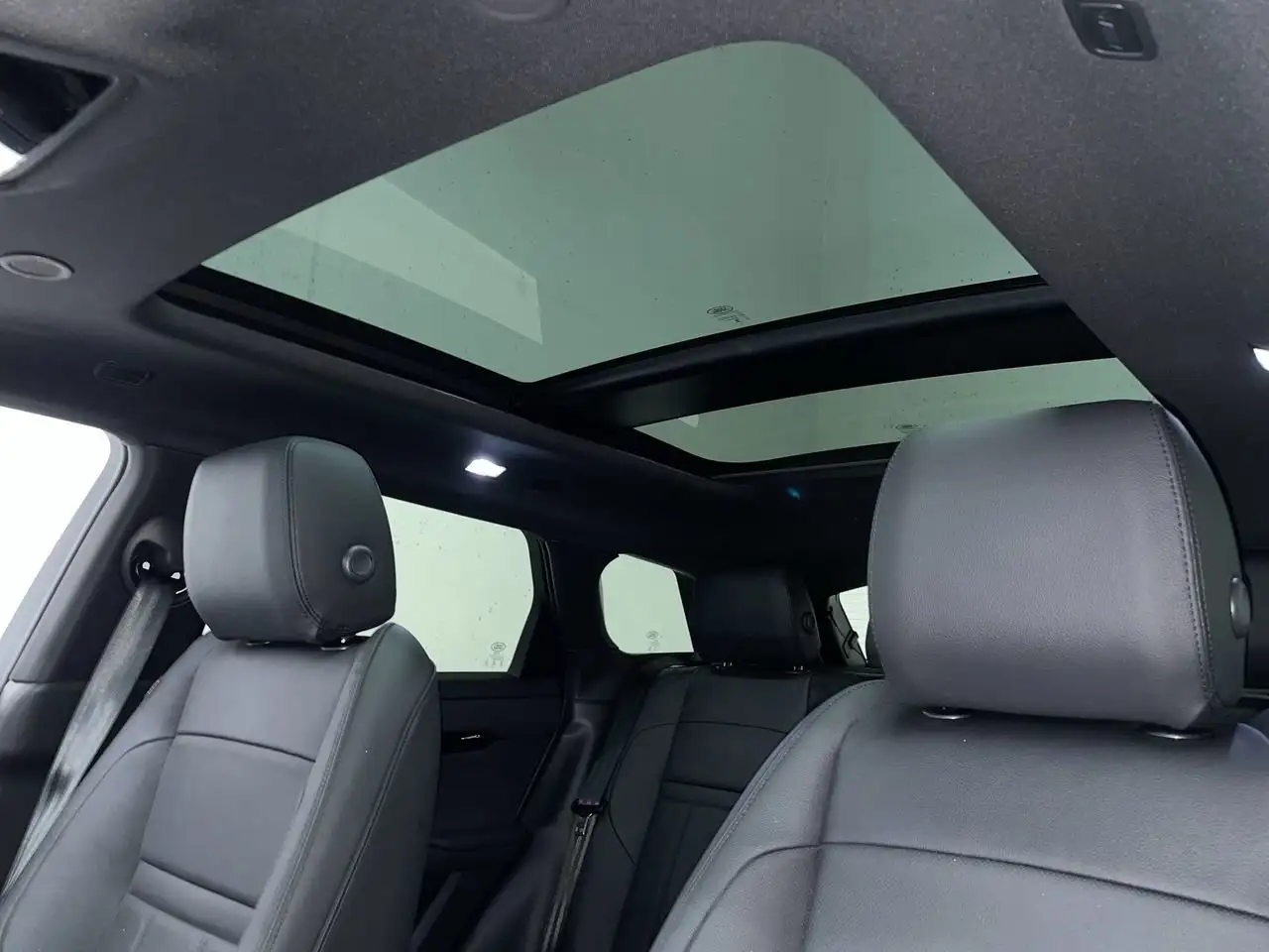 Land Rover Range Rover Evoque снимка Land Rover Range Rover Evoque