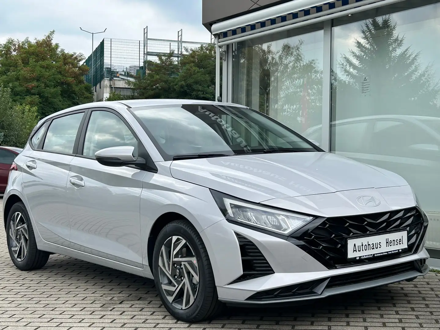 Hyundai i20 1.0 T-GDi Trend BOSE-Sound Komfort-Paket Voll-LED Grau - 2