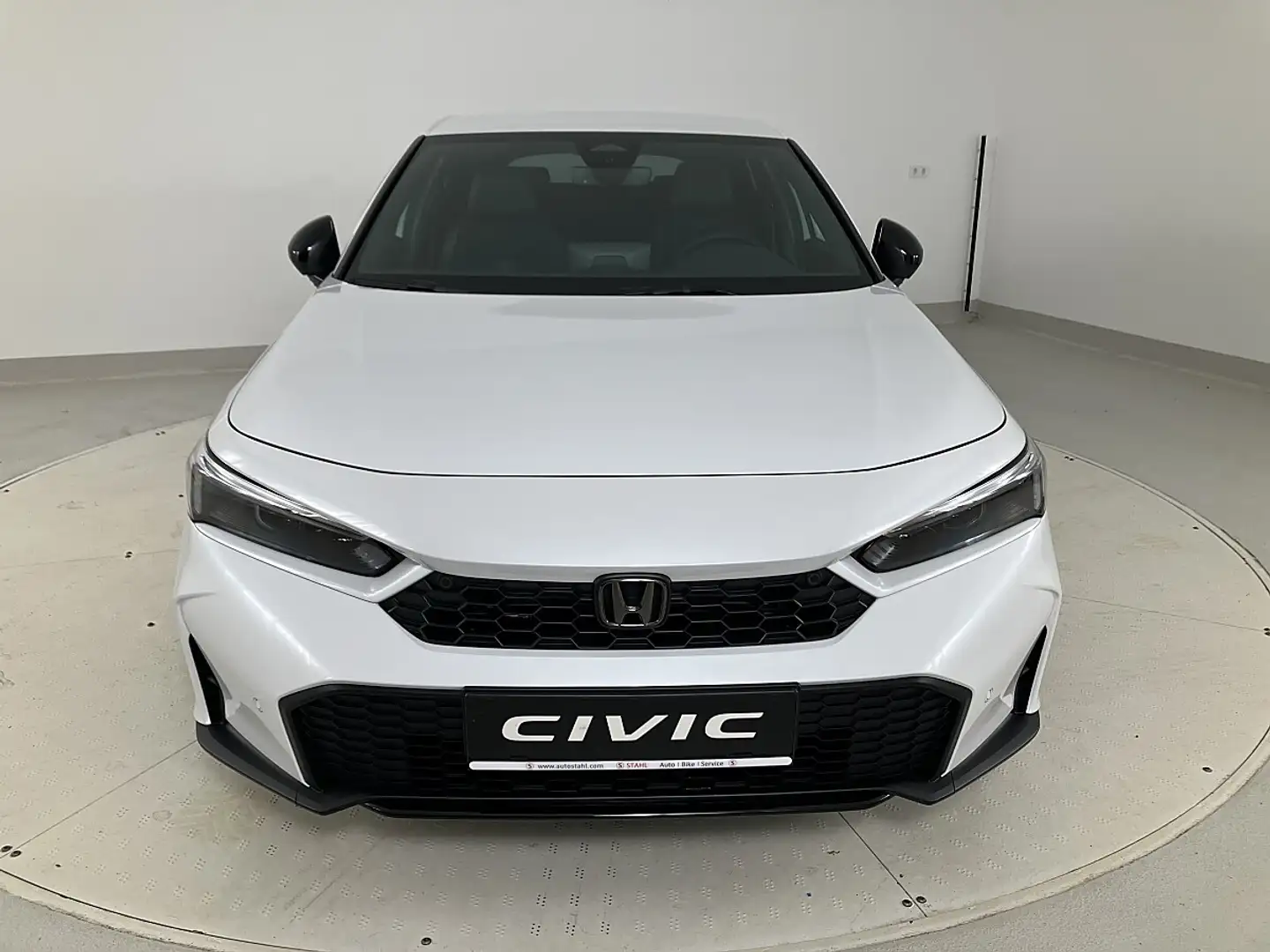 Honda Civic 2.0 i-MMD Hybrid Sport e-CVT Aut. mit Sportpaket Weiß - 2