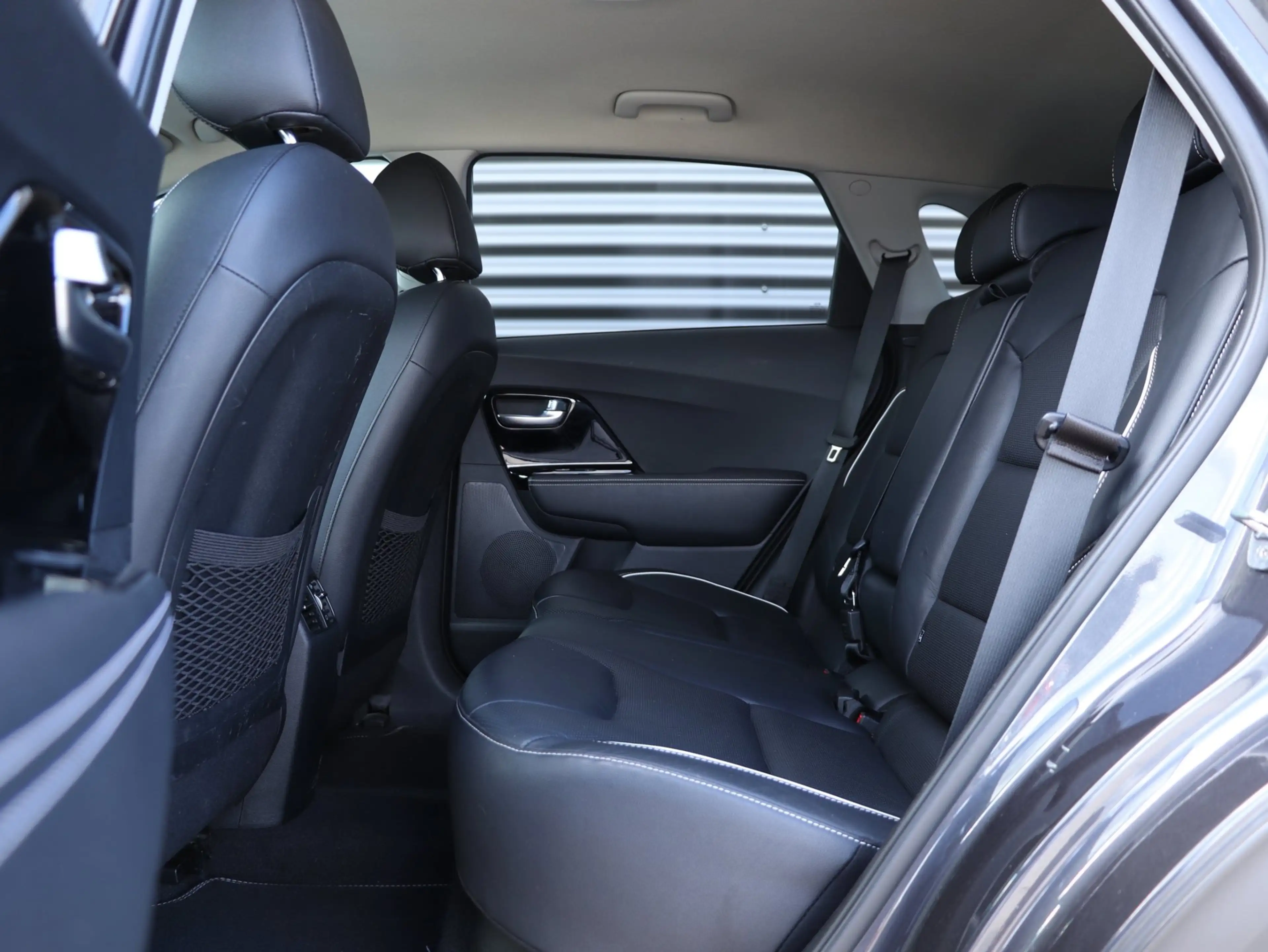 Kia e-Niro ExecutiveLine 64 kWh *Dealeronderh.*Leder*Stoelven — photo 6