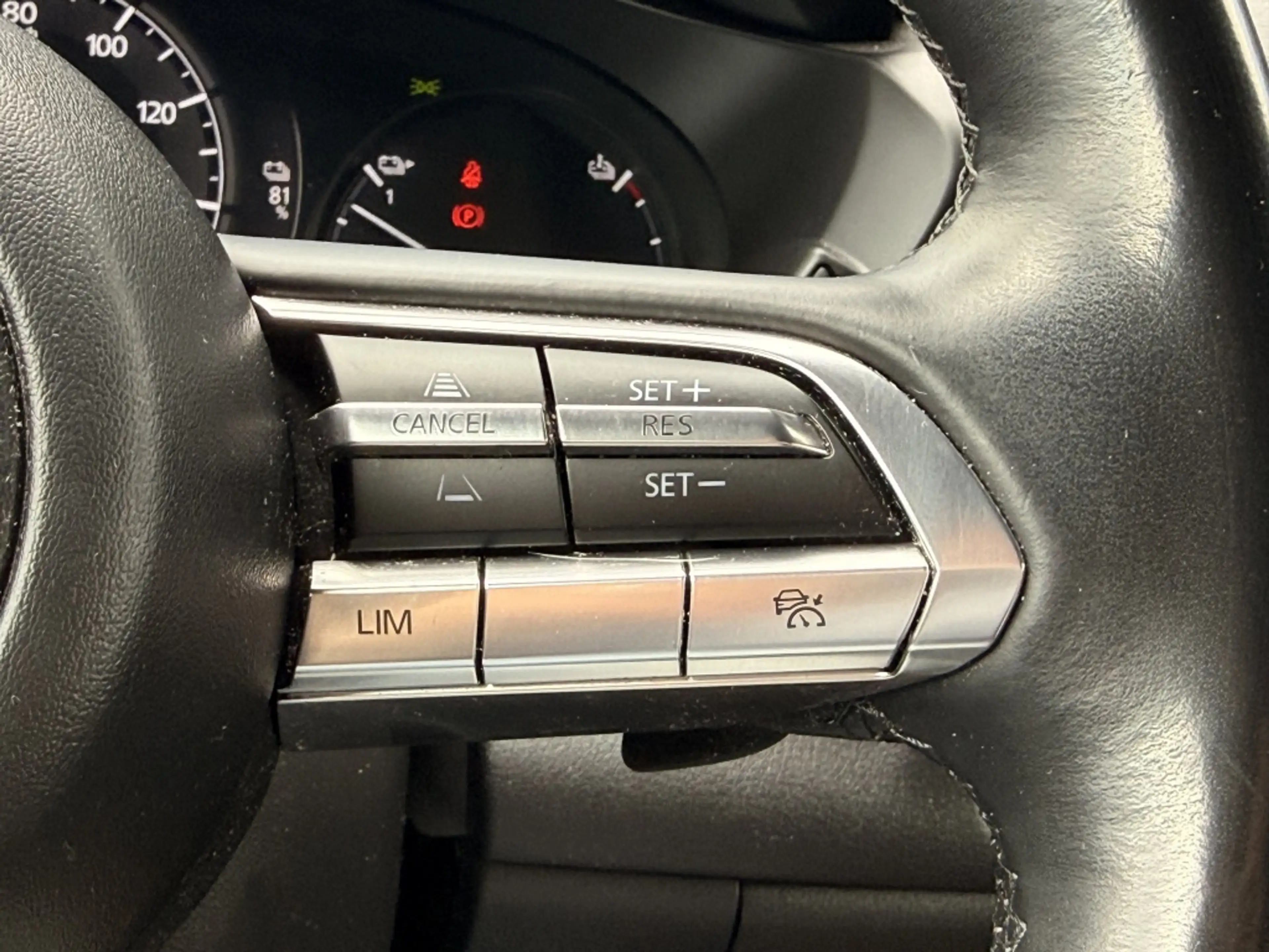 Mazda MX-30 e-SkyActiv 145 Comfort | ACC | Navi | Camera — photo 12