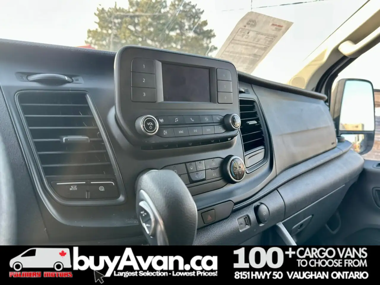 Ford Transit Cargo Van снимка Ford Transit Cargo Van