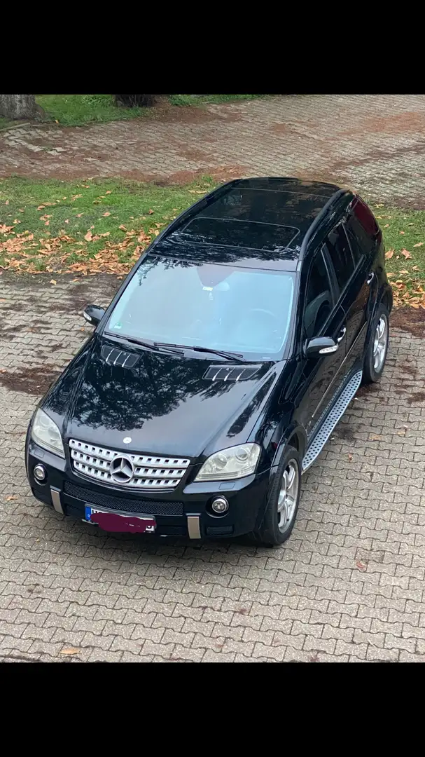 Mercedes-Benz ML 420 V8 Biturbo Schwarz - 1