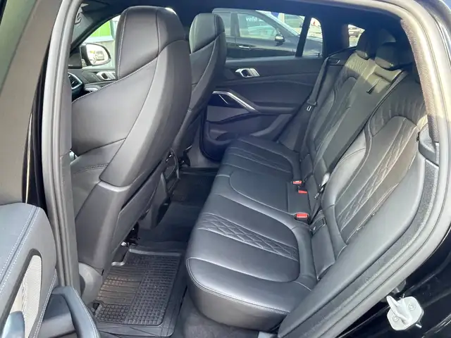 BMW X6 xDrive40d 3 x M-Paket * 1. Besitz * Ansicht 13