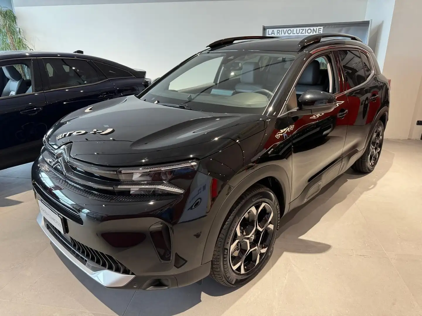 Citroen C5 Aircross PLUS - HYBRID 225 e-EAT8 Nero - 1
