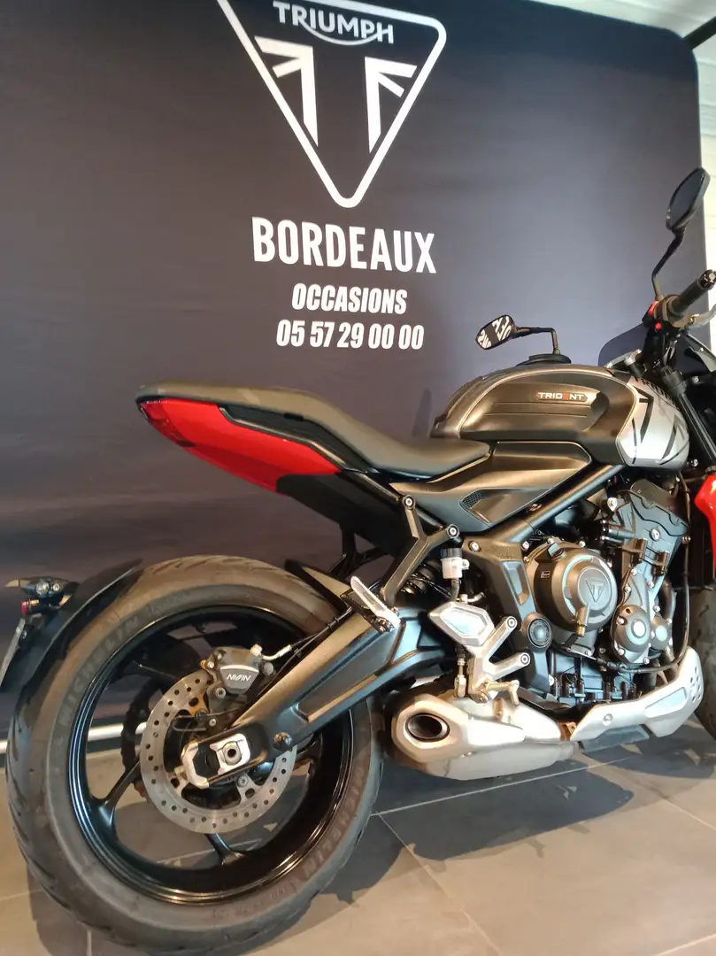 Triumph Trident 660 Argent - 2
