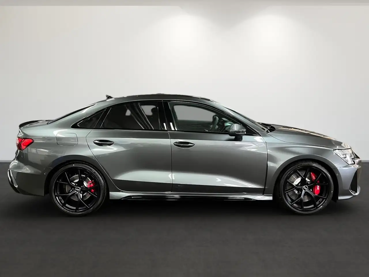 Audi RS3 Vmax 280 km/h Matrix LED Pano RS 4