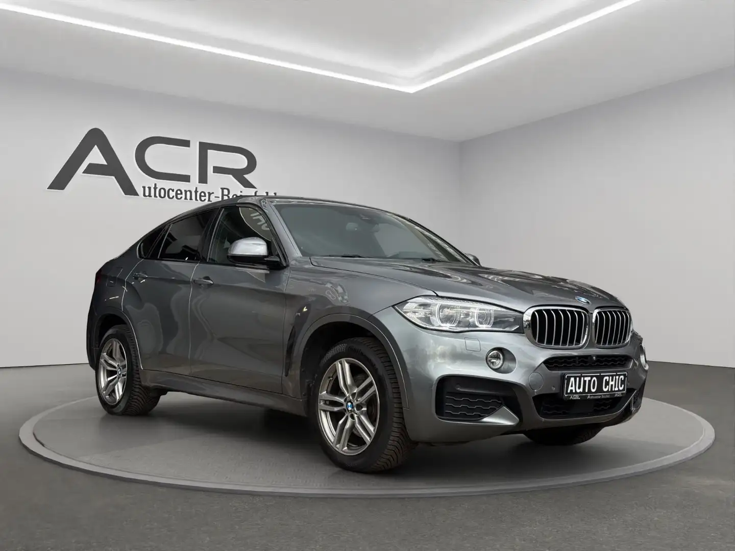 BMW X6 xDrive 40 d M Sport*360°/HuD/LED/AHK/II.Hand Grijs - 1