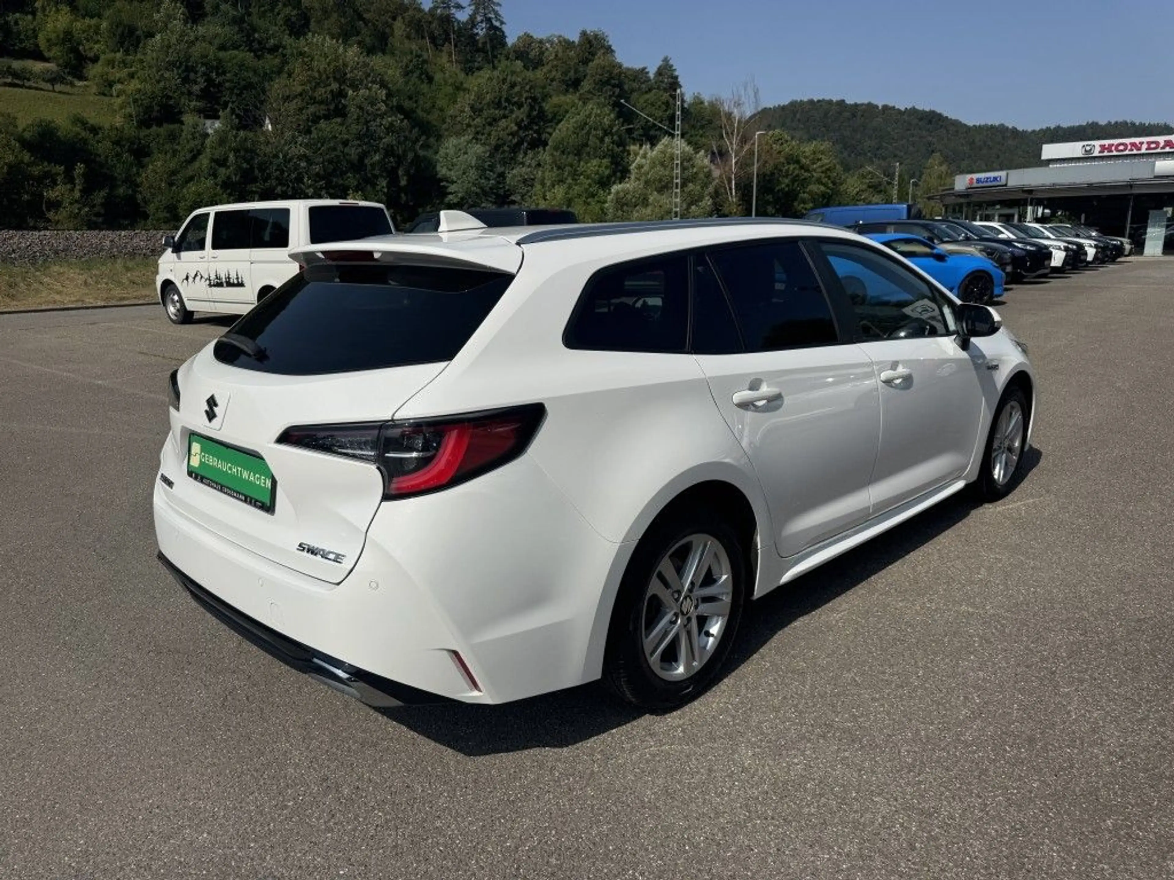 Suzuki Swace 1.8 Hybrid CVT Comfort+ — photo 6